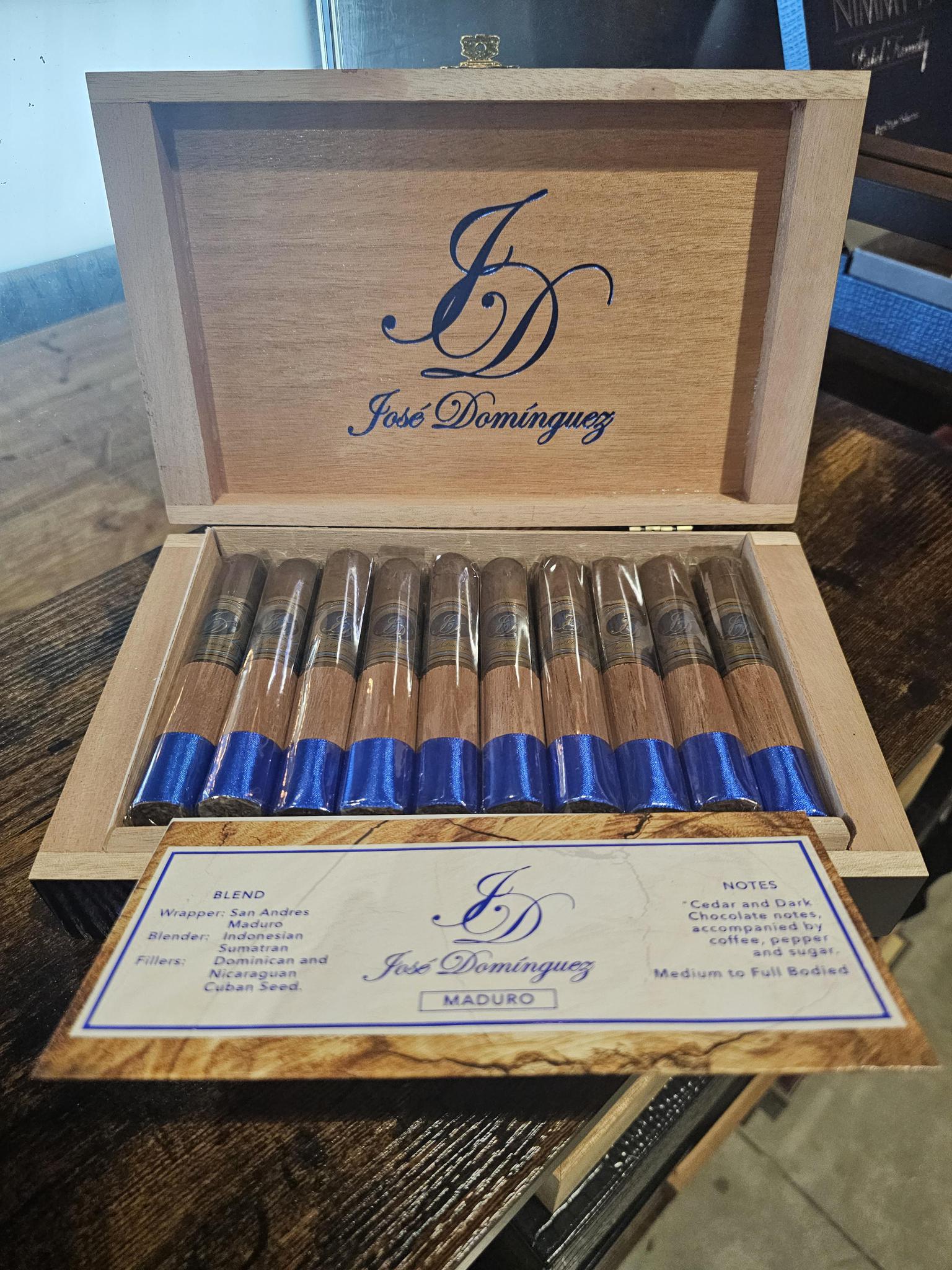 United Jose Dominguez Gordito Maduro (Single Stick)