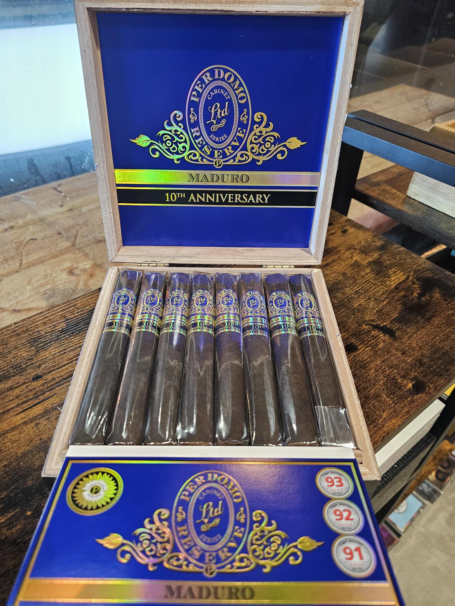 -Perdomo Reserve Maduro Churchill (Single Stick)