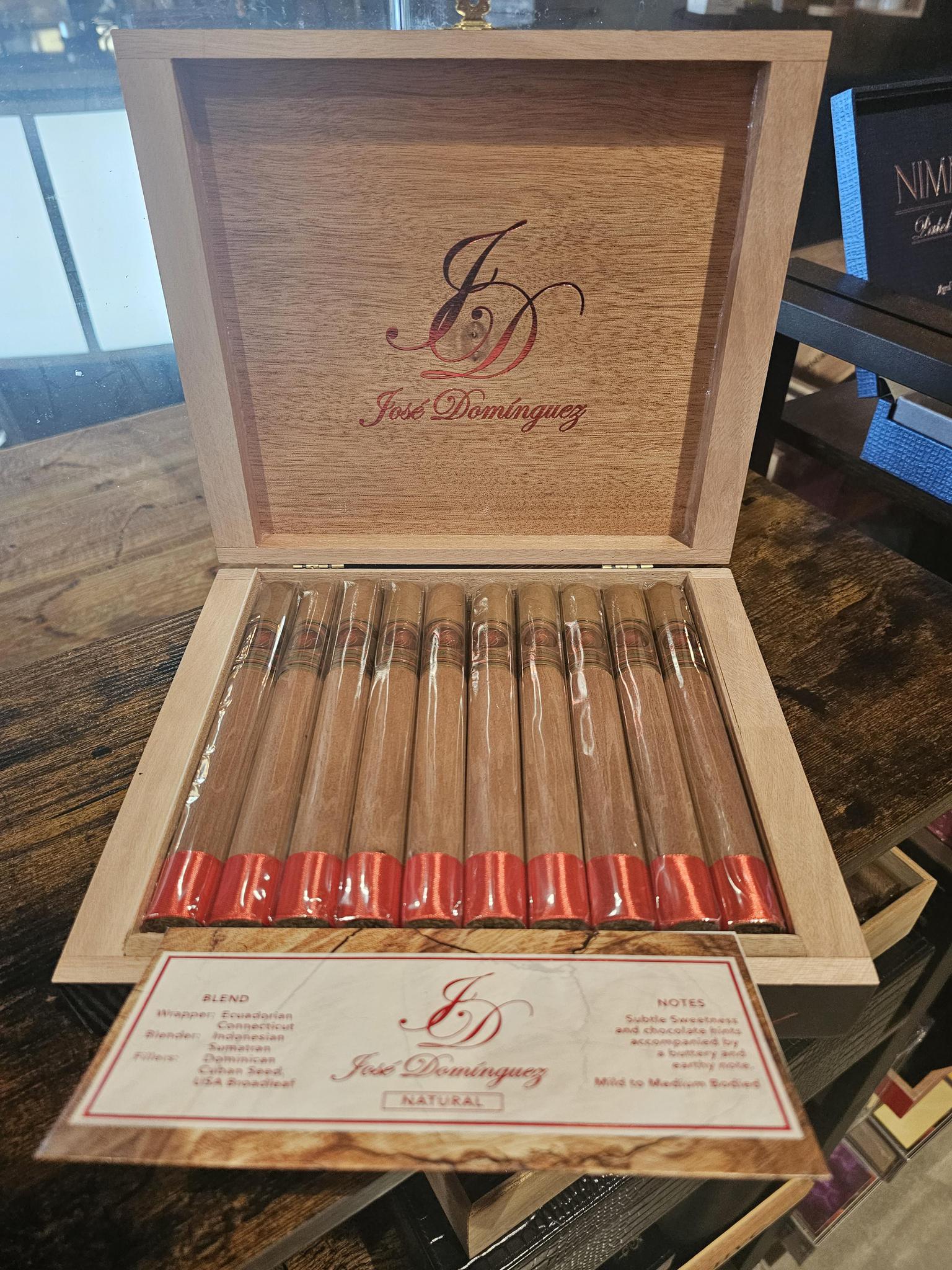 United Jose Dominguez Grande Natural